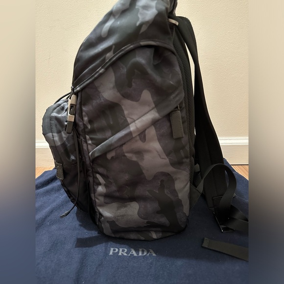 Prada Camouflage Letters Embroidery - Preowned w/ dust bag & authenticity card - Picture 2 of 12